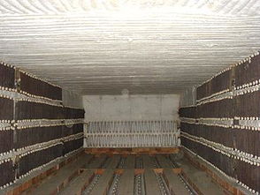 隧道窯磚窯電阻爐工業(yè)爐窯硅酸鋁陶瓷纖維襯里吊頂折疊塊產品圖片高清大圖