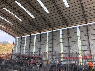 二手輕鋼大棚工程 云南輕鋼大棚工程 擔(dān)當(dāng)輕鋼大棚工程